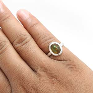 Elegante Anillo de Plata de Ley 925 de Estilo Clásico Minimalista con Ópalo Negro de Corte Ovalado, Joyería de Moda para Usar Diariamente - Product Image 3