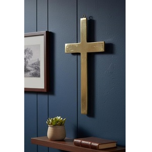 Elegante Caja de Latón Macizo con Forma de Cruz para Decoración de Iglesias, Regalo Cristiano, Almacenamiento de Joyas y Recuerdos Espirituales - Product Image 1