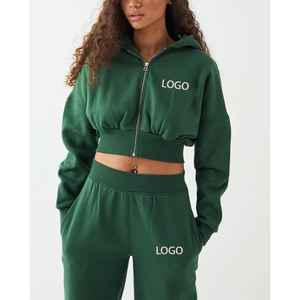 Conjunto Premium Personalizado 2026 al por Mayor de Dos Piezas: Sudadera Corta con Capucha y Pantalones de Chándal para Mujer, de Poliéster/Algodón, Largo hasta la Rodilla, Ajuste Holgado y Oversize - Product Image 2