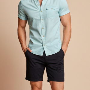 Pantalones cortos chinos para hombre, confeccionados con tela elástica de algodón de primera calidad, que ofrecen comodidad, un estilo casual elegante, una sensación transpirable y un ajuste ceñido. - Product Image 3