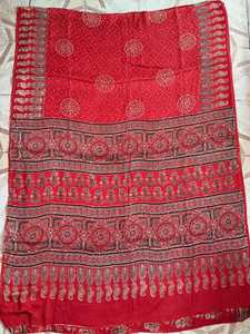 Sari AJRAKH con Estampado Artesanal Natural, Tela de Seda Modal Pura, Materiales de Calidad Premium para Exportación, Disponible en Stock, Venta al Por Mayor - Product Image 4
