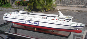 Maqueta de Barco de Madera Finnjet Cruise Ferry Ocean Liner, Decoración Artesanal de Mesa, Arte Coleccionable de Vietnam - Product Image 1