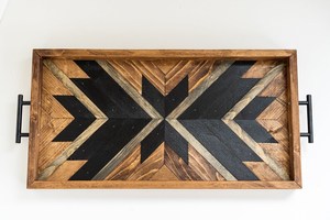 Bandeja de Servicio Moderna Cuadrada de Madera Art Deco Multifuncional con Diseño de Plantas, Artesanía en Madera - Product Image 2