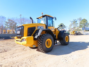 Cargadora Compacta 427ZX 2025, Maquinaria de Construcción de Calidad Premium, Carga Nominal de 200 Toneladas, Motor y Caja de Cambios de 60/75 KW - Product Image 4