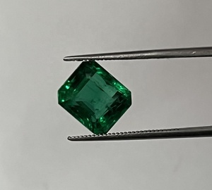 Emerald 4.30 Cts รูปทรงแปดเหลี่ยมจากแหล่งกำเนิดของแซมเบียที่มีความชัดเจน Lusture และสีโดย Sadiya International - Product Image 4