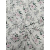 Tissu en polycoton imprimé numérique Schiffli le plus vendu pour l'habillement, le textile de maison et les boutiques, disponible à la vente