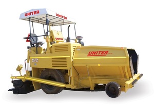 เครื่องปูยางมะตอยคุณภาพสูงยี่ห้อ UNITER ENGINEERING พร้อมเครื่องยนต์ FPT ปั๊มไฮดรอลิก KYB และรัศมีการเลี้ยวสั้น - Product Image 2