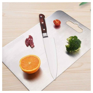 Juego de 4 tablas de cortar de acero inoxidable en diferentes tamaños para protección multifuncional de la encimera de la cocina. - Product Image 6