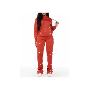 Conjunto de Sudadera con Capucha Roja para Mujer, Conjunto Deportivo de Dos Piezas de Felpa, Corte Holgado, Estampado de Puntos, para Uso Diario - Product Image 1