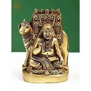 Petite sculpture en laiton de 4 pouces de Sri Raghavendra Swami avec vache - Product Image 1