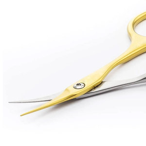 Ciseaux de manucure professionnels en acier inoxydable incurvés et affûtés pour l'élimination des poils du visage et le soin des cuticules des ongles, vente en gros 2026 - Product Image 5