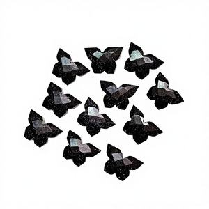 Pendentifs en pierre de soleil noire naturelle sculptés à la main en forme de papillon, figurines en pierre de soleil pour la fabrication de bijoux, vente en gros - Product Image 1