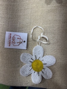 Abalorio de alta calidad hecho a mano, estilo bohemio cristiano, con perlas de imitación y cuentas de vidrio lampwork en forma de paz, para bolso infantil, con cuentas de semilla - Product Image 3