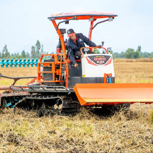 Tractor Agrícola de Alto Rendimiento HOGICO HG80VN/TURBO 2026, Tracción 2WD, Motor de 80HP, Duradero y Confiable para Agricultura - Product Image 5