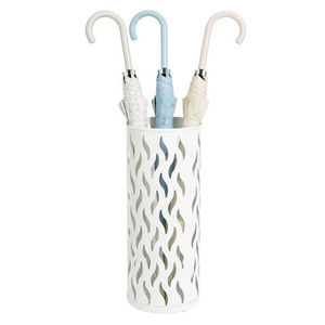 Porte-parapluie en métal blanc avec sommet en forme de couronne, structure autoportante, capacité unilatérale, décoration d'intérieur - Product Image 3