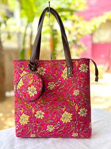 Sacs fourre-tout en coton faits à la main, imprimés à la main, style bohème, avec fermeture éclair, écologiques, vente en gros OEM, marque privée, exportation mondiale - Product Image 4