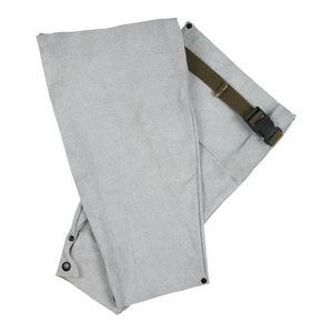 Manches de soudage en cuir de vachette pleine fleur JNM Safety avec boutons-pression au poignet et sangles réglables pour le haut du bras - Product Image 1