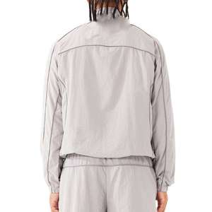 Survêtement unisexe gris clair à manches longues, couleur unie, style décontracté avec poches latérales, matière polyester respirante, idéal pour l'automne - Product Image 3