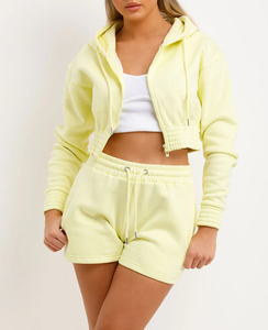 Ensemble personnalisé sweat à capuche en coton et short en polaire de haute qualité pour femme – Sweat à capuche oversize et short en polaire 2 pièces à manches longues au-dessus du genou - Product Image 1