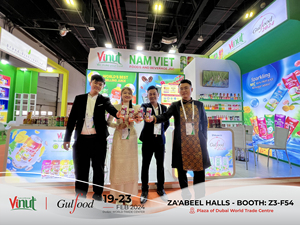 เครื่องดื่มน้ำผลไม้แตงโมประกาย250มล. ปราศจากน้ำตาล OEM/ODM ฉลากส่วนตัว - Product Image 4