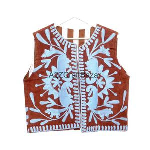 เสื้อแจ็คเก็ตผ้าฝ้ายพิมพ์ลายดอกไม้สำหรับผู้หญิง A2ZCraftBazar ผ้าระบายอากาศสไตล์วินเทจ โลโก้ด้านหลัง แขนครึ่งตัว คอทรงโอ - Product Image 1