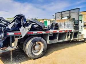 Camion tracteur puissant à 10 roues, 6x4, diesel, pour le transport de conteneurs lourds et la logistique maritime - Product Image 3
