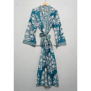 Hermoso Kimono Largo de Algodón Estampado a Mano con Cierre de Cinturón para Dormir por la Noche, Bata para Mujer con Estampado Floral - Product Image 4