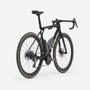 AUTHENTIQUE Madone SLR 7 DI 2023 Dernier modèle en stock Vélo 24 vitesses avec fourche en carbone et titane - Product Image 1
