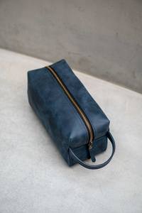 Bolsa de lona de cuero PU de alta calidad con cremallera ajustable, diseño de moda, logotipo personalizado OEM, venta al por mayor. - Product Image 5