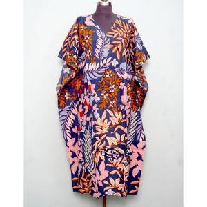 Robe longue kaftan en coton fleuri faite main pour femme indienne, imprimé au bloc à la main, idéale pour le printemps, l'été, comme cache-maillot de plage ou tenue d'intérieur - Product Image 1