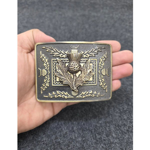 Boucle de ceinture Kilt Thistle écossais pour hommes, boucles de ceinture Highland, accessoires vintage en laiton antique - Product Image 1