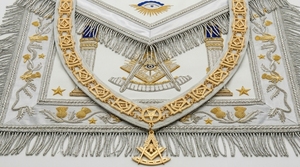 Tablier maçonnique personnalisé brodé, tissu blanc, franges dorées, motif étoile, insignes de franc-maçon, tablier de cérémonie de loge - Product Image 4