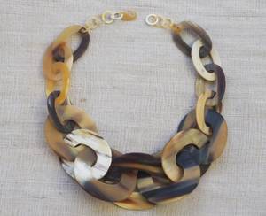 Magnifique collier en corne de buffle naturelle, pendentif artisanal en corne, ensembles de bijoux tendance pour accessoires féminins - Product Image 5