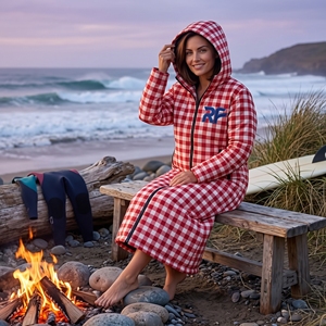 Robe de surf imperméable à manches longues avec logo personnalisé, doublure intérieure en polaire, parka de bain pour adulte avec doublure en sherpa - Product Image 4