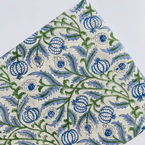 ผ้าฝ้ายพิมพ์ลายดอกไม้ด้วยมือแบบธรรมชาติ เป็นมิตรกับสิ่งแวดล้อม ระบายอากาศได้ดี แห้งเร็ว เหมาะสำหรับตัดเย็บเสื้อผ้า ตกแต่งบ้าน ผ้าม่าน กระเป๋า และงานฝีมือ - Product Image 1