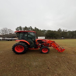 Tractor agrícola compacto Kubota L3560 4WD usado, diésel, hidrostático, con cargador frontal, disponible en línea a un precio competitivo. - Product Image 4