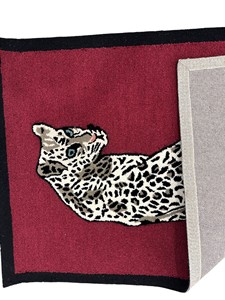 Customizable Modern Elegant Hand Tufted Wool Rug Contemporary Panther Design Set for Bedroom Hotel Picnic Soft Versatile for Hom - Product Image 2