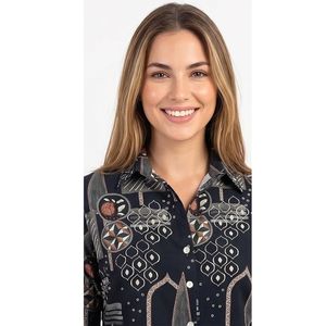 Chemise en viscose rayonne tissée à imprimé géométrique pour femme, toucher doux, lavage enzymatique, manches 3/4, tenue de bureau contemporaine - Product Image 2