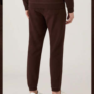 กางเกงผู้ชายแบบซักได้ กันน้ำ กันเหงื่อ ผ้าฝ้ายเรียบ กางเกงจ็อกกิ้ง กางเกงวอร์มผ้าฟลีซ บริการ OEM - Product Image 6