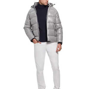 Veste matelassée isolante tendance pour hommes et femmes, vêtement d'extérieur respirant pour l'hiver, idéale pour les aventures par temps froid - Product Image 3