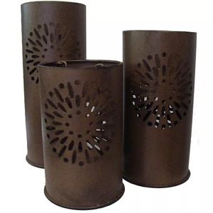 Jaffsexports - Candelabro de Aluminio Tallado Stillness, 26 cm de Alto, Hecho a Mano, Ecológico, Duradero, Decoración Religiosa para el Hogar - Product Image 4
