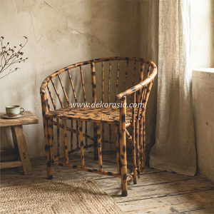 Elegante Silla de Bambú con Brazos para Sala de Estar o Patio, Mueble de Bambú Cendani Hecho a Mano - Product Image 6