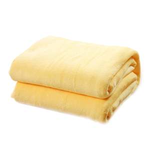 Manta de Felpa de Poliéster Suave Personalizada de Color Amarillo de Buena Calidad, Fabricada por Vaibhav Exports - Product Image 2
