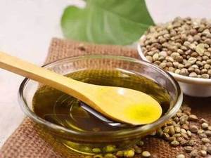 High Quality Hemp Oil Nutrition Grade for Protein Shakes Hemp Seed Oil Bulk Supply 10MT Wellness Product Grade - Product Image 3