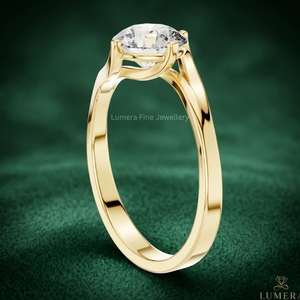 Anillo de Compromiso y Matrimonio Clásico con Diamante Cultivado en Laboratorio de Corte Redondo, Chapado en Oro de 18K de Lujo para Mujer, Certificado IGI - Product Image 3
