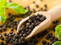Vietnamese zwarte peper 500G/L 550G/L 570G/L 580G/L 600G/L 5MM MC Gereinigd Droog Rauw Pittig 50kg zakken AD Gedroogde Chili Kruiden Export ANNA