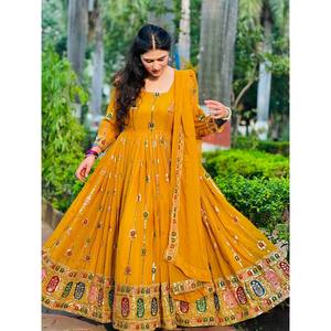 Conjunto de vestido y pantalón Anarkali de diseñador para mujer con Dupatta en nuevo estilo elegante - Product Image 3