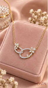 Collar con Colgante de Diamantes Entrelazados Clásico para Mujer, Diseño Floral Dorado, Joyería Fina - Product Image 3