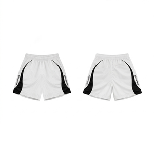 Shorts coupe-vent pour homme en polyester 120 GSM, bleu ciel et blanc, avec empiècements incurvés, impression par sublimation, logo personnalisé. - Product Image 6