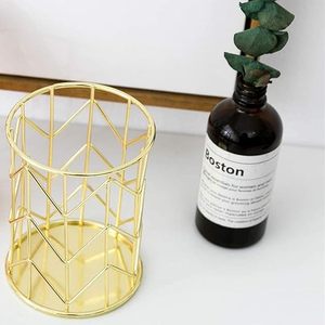 Organizador de Escritorio Redondo Minimalista de Metal, Soporte para Almacenamiento de Bolígrafos y Artículos Esenciales de Oficina, Diseño de Jaula Independiente, Acero Inoxidable - Product Image 4